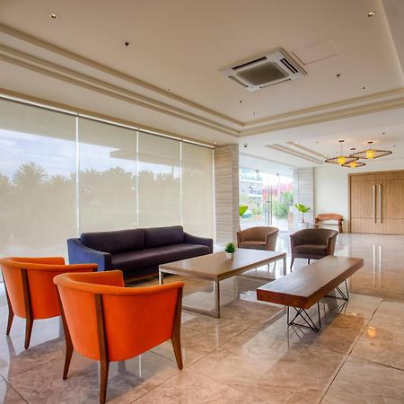 Capital O 827 Speciale Hotel Rosario  ภายนอก รูปภาพ
