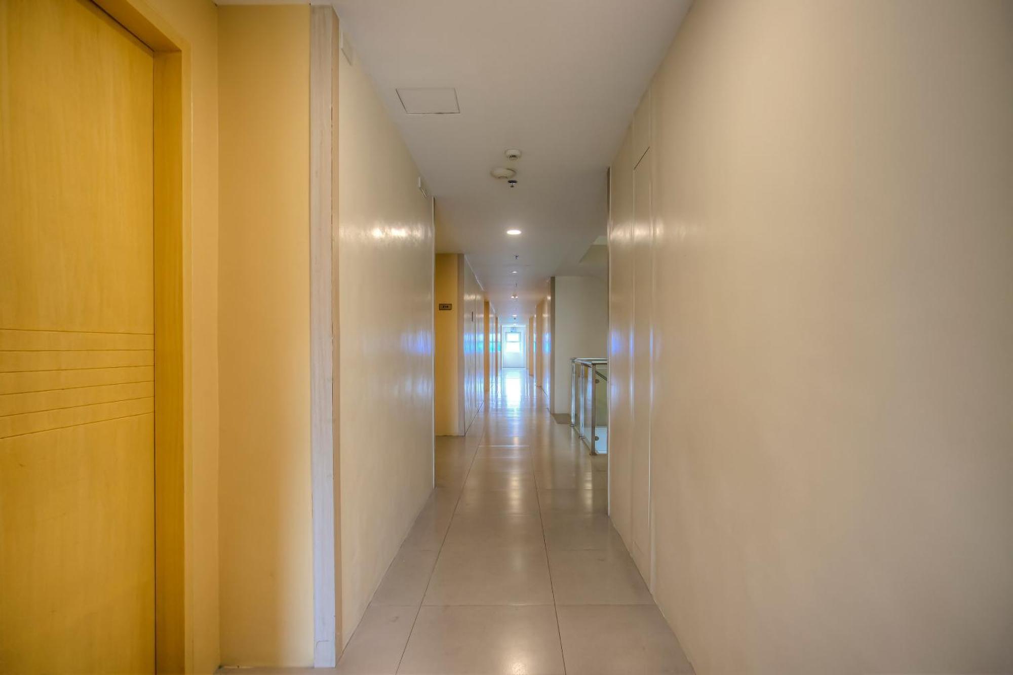 Capital O 827 Speciale Hotel Rosario  ภายนอก รูปภาพ