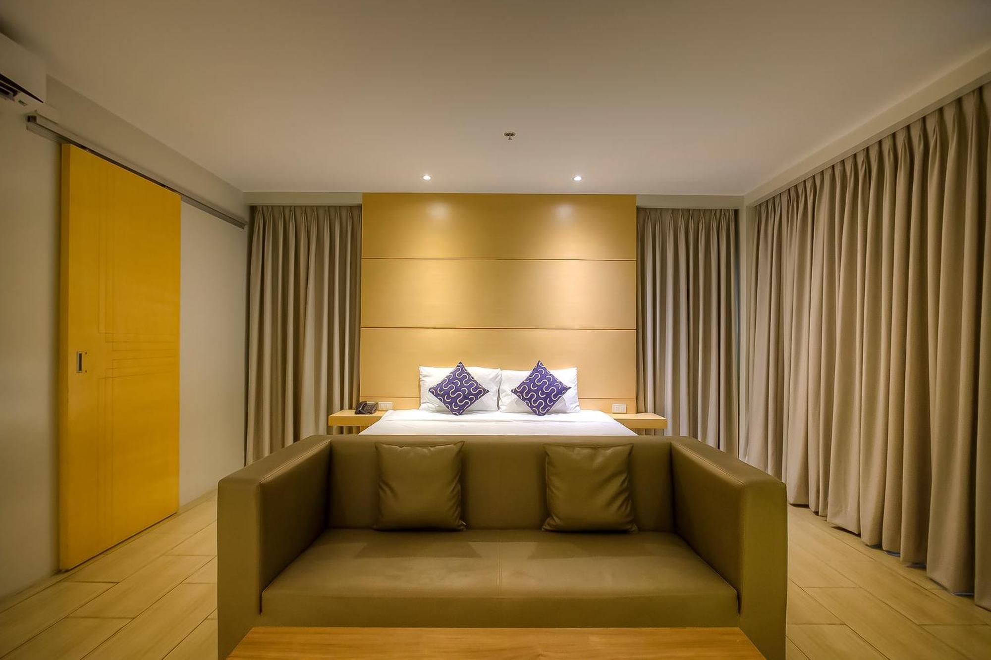 Capital O 827 Speciale Hotel Rosario  ภายนอก รูปภาพ