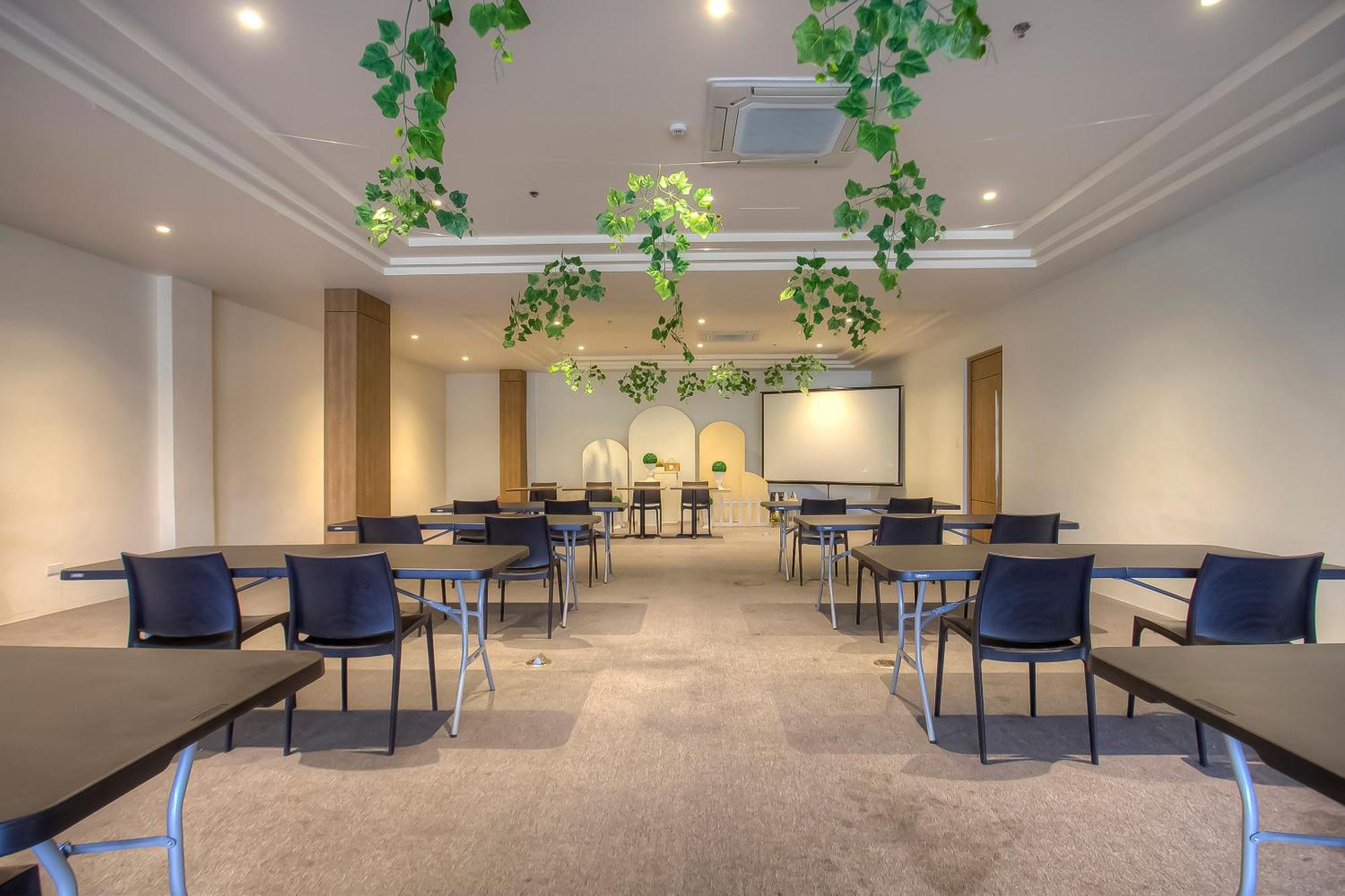 Capital O 827 Speciale Hotel Rosario  ภายนอก รูปภาพ